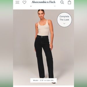 ABERCROMBIE AND FITCH. 90s relaxed jean high rise. Curve love. Size 25.